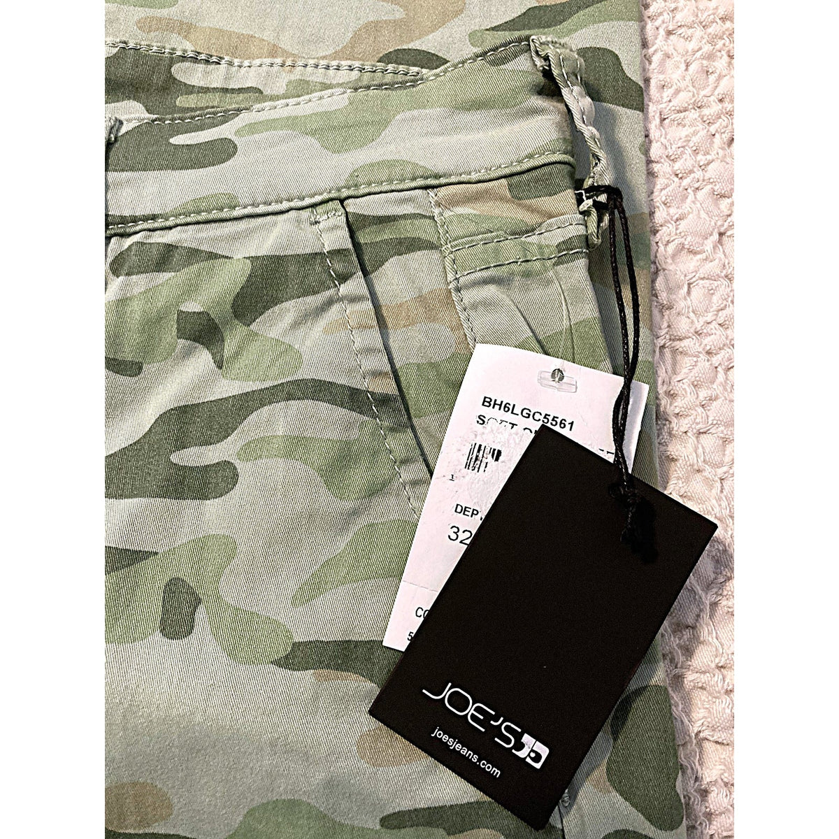 Joe's Jeans Skinny Ankle Cut Jean Pants in Green Camo Size 32 NWT