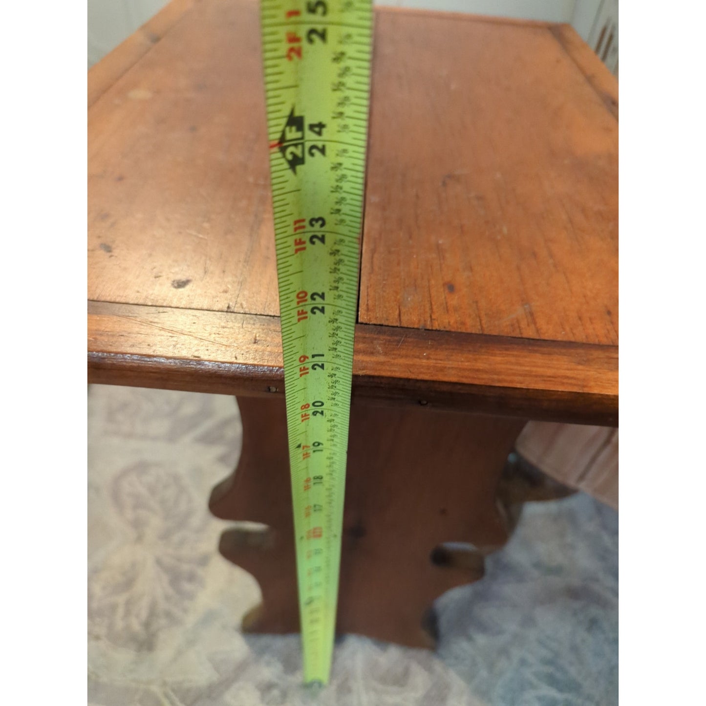 SECONDHAND SANDIES:farmhouse small wood side table endtable