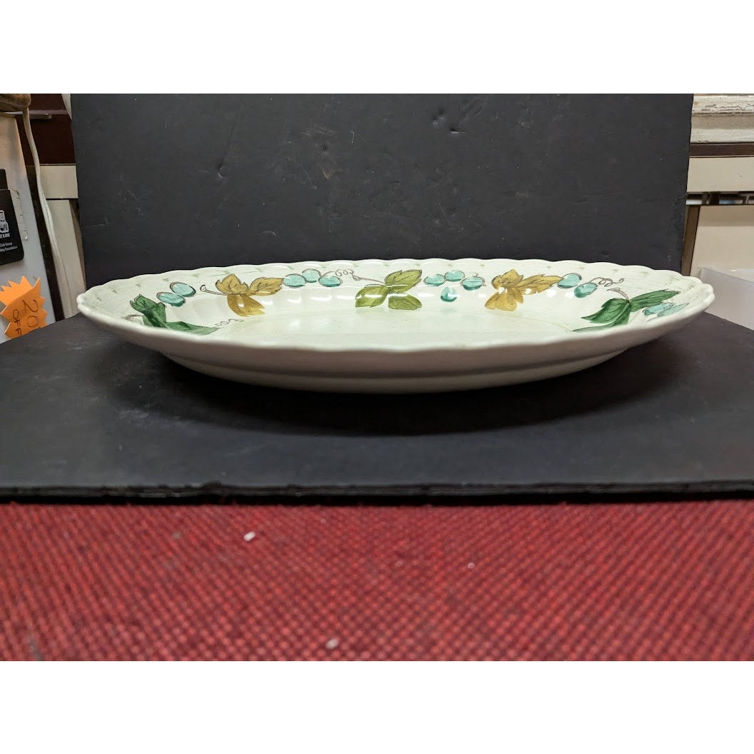 RETIRED Vineyard by Metlox Poppytrail Vernon 14" x 10" Oval Platter Serving