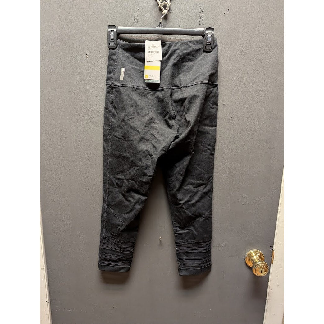 Zella Black high waist capri leggings black size Small striped detail vents calf