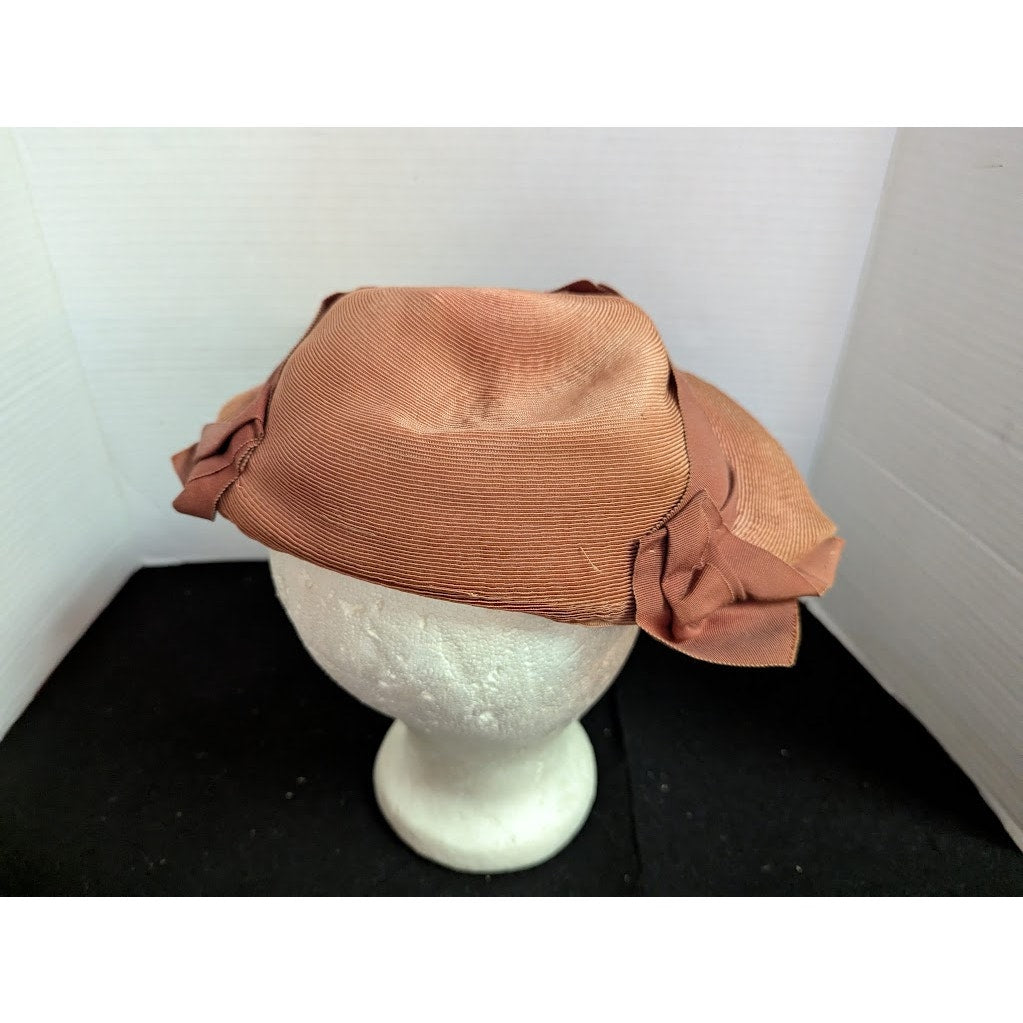 Vintage ladies HAT 40's 50's The Rhodes Hat Peach Woven Straw Cloche Bucket Bow