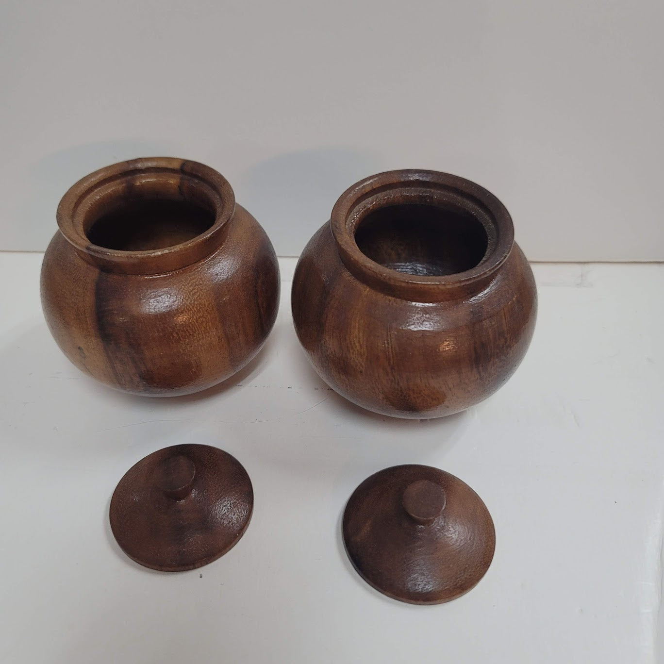 Pair of lidded condiment pots Wood Vintage MCM Mustard 1960s Round