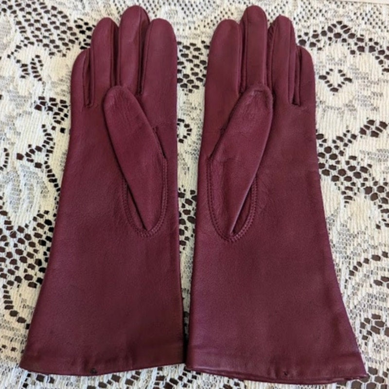 Vintage Burgundy Leather Gloves Mid-Length Small Medium Old Money Vampy Glamour