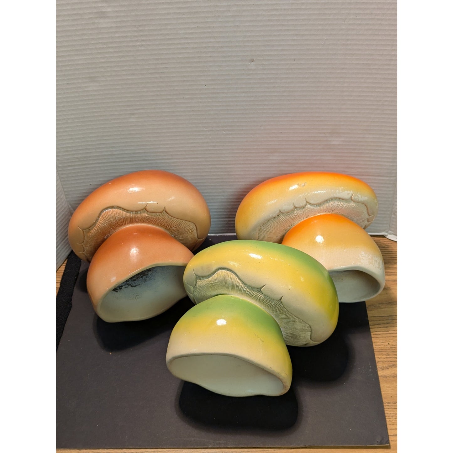 3 Mushroom planters bowls VINTAGE C.A.P. 1977 Brown Green Orange