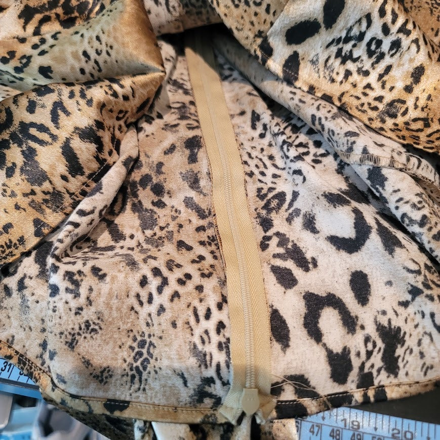 Karen Kane Casual Luxury Leopard Print Wrap Blouse XL Long Sleeve VNeck