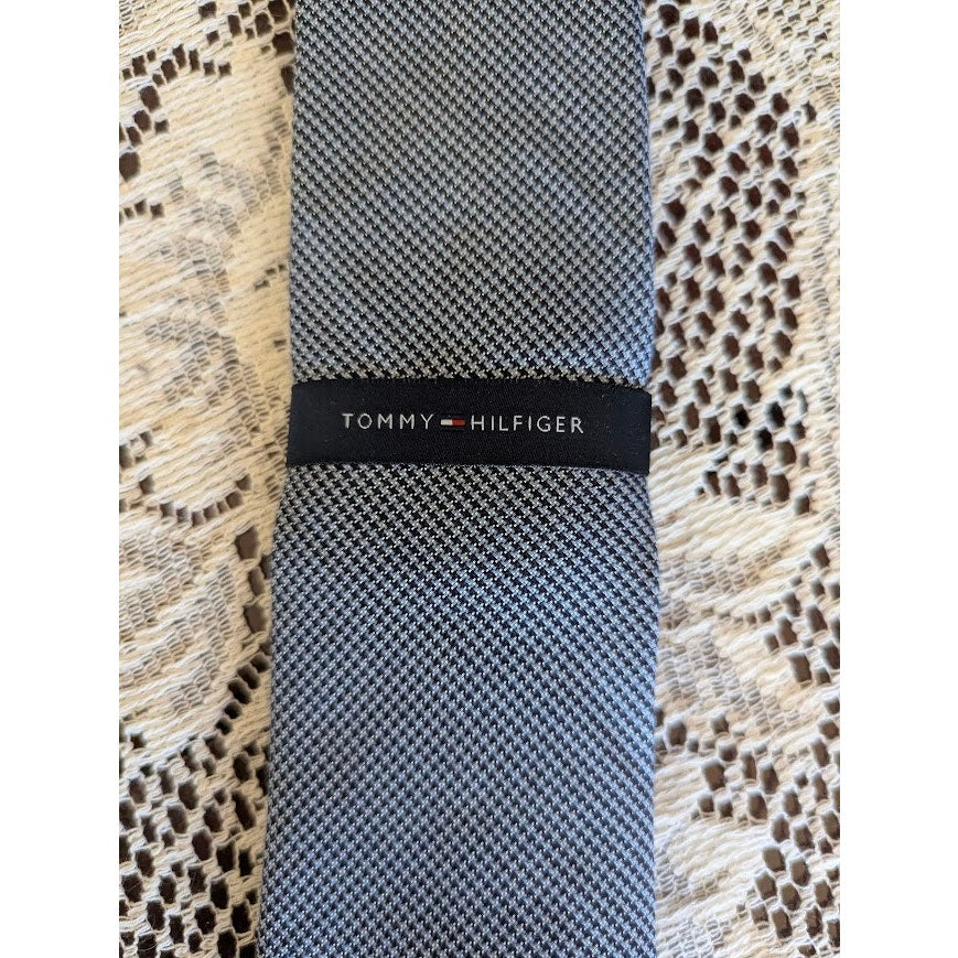 Tommy Hilfiger Tie Grey Blue Micro-Check Silk NWT Corpcore Preppy