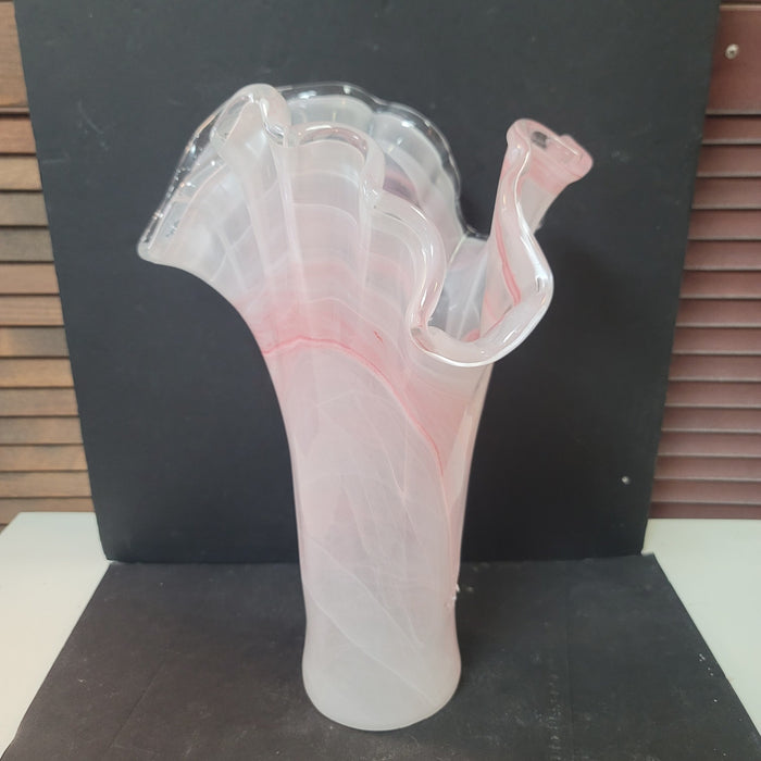 Murano art glass large vase End-of-day Slag White Pink Handkerchief Ruffle