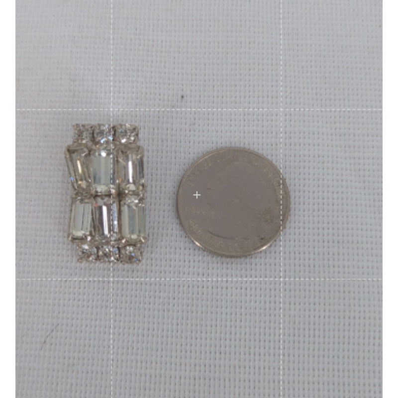 Vintage Emerald Cut Rhinestone Silvertone Clip-On Earrings Retro Glamour
