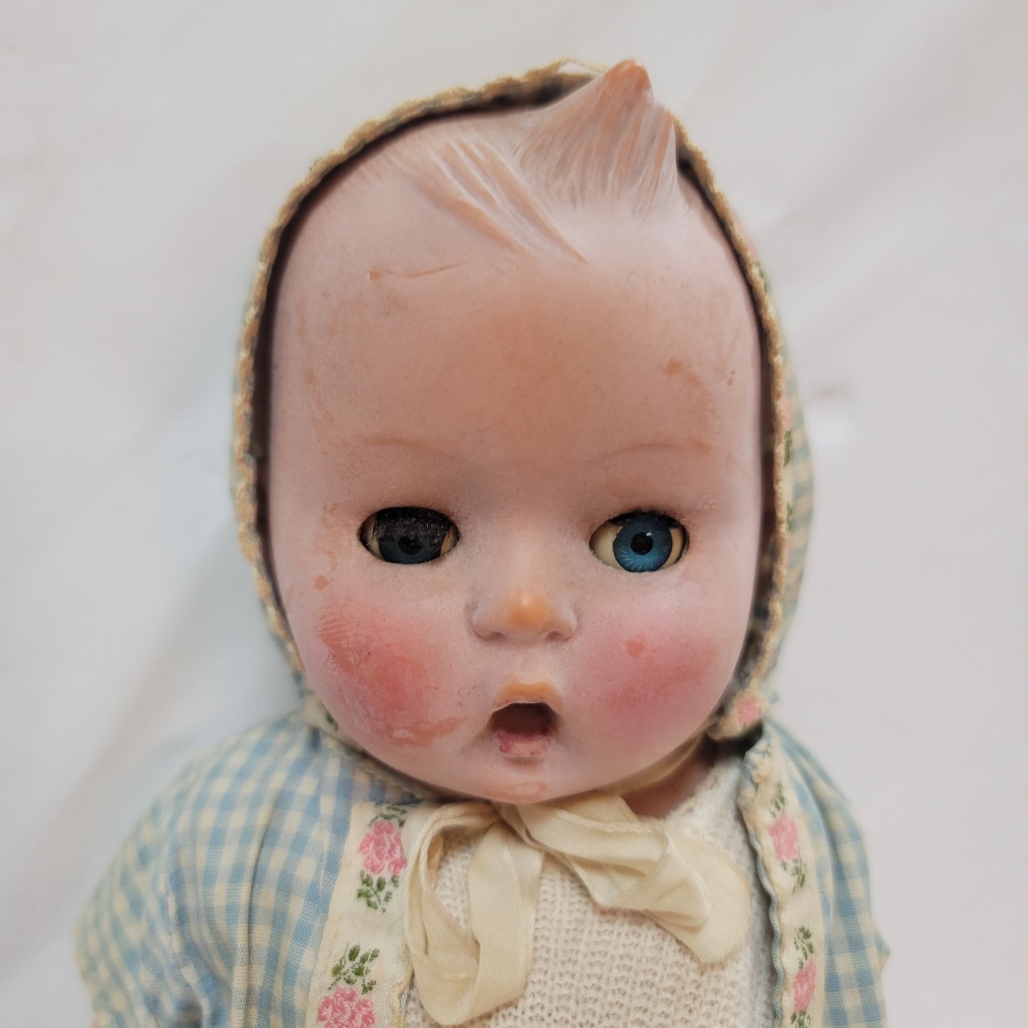 Vintage vinyl hummel doll 3pc clothing set bonnet jumper sweater Moving eyes