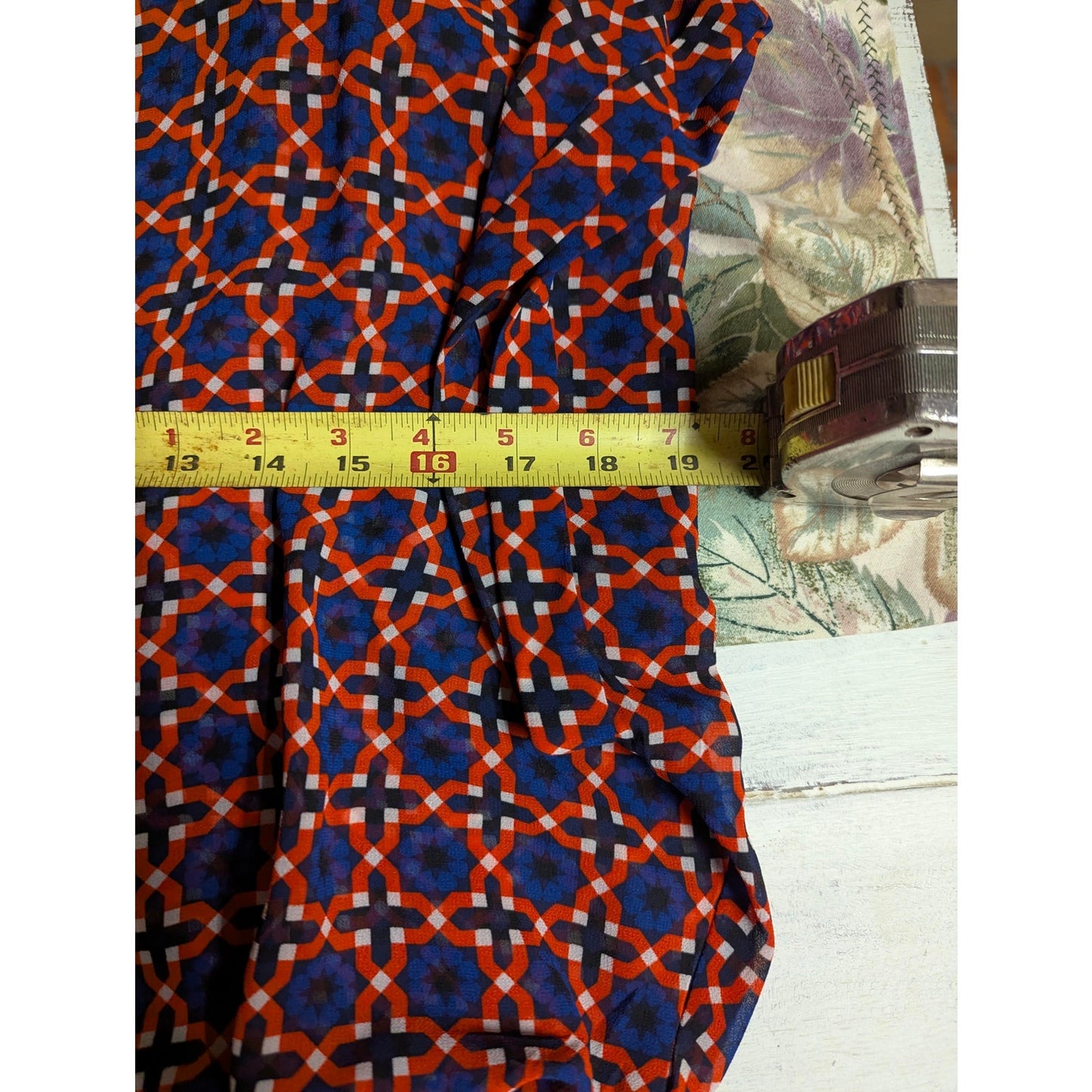 Joseph A Geometric Print Dolman Sleeve Top Womens Medium Blue Orange Blouse