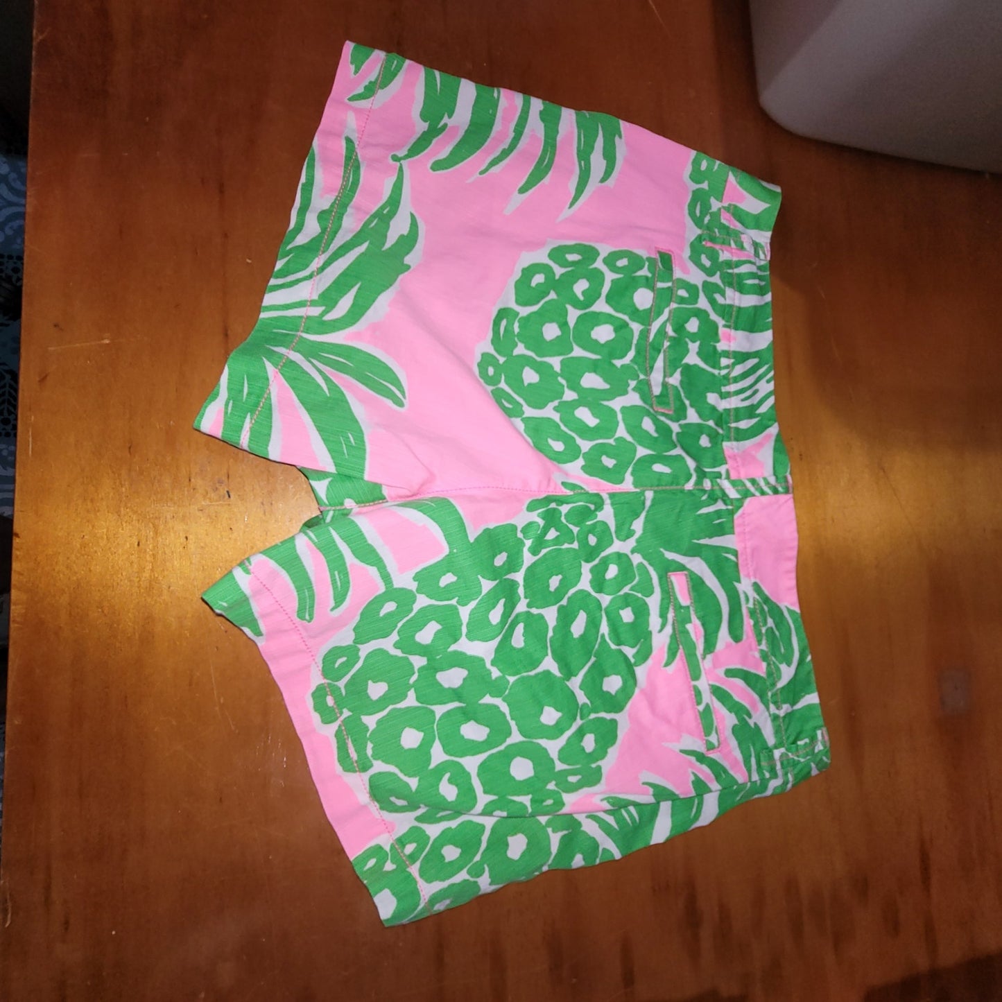 Lilly Pulitzer Callahan Shorts Size 16 Pink Pout Flamenco Green Pink Pineapples