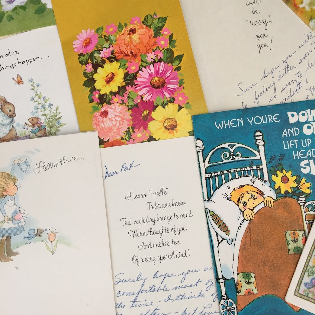 Vintage greeting Cards LOT ephemera Used and Unused GREAT Graphics Scrapbooking