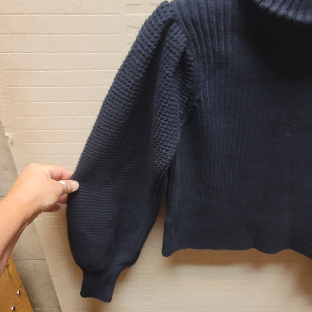 Lulus Black Turtleneck Dolman Sleeve Ribbed Chunky Knit Sweater SMALL new crop