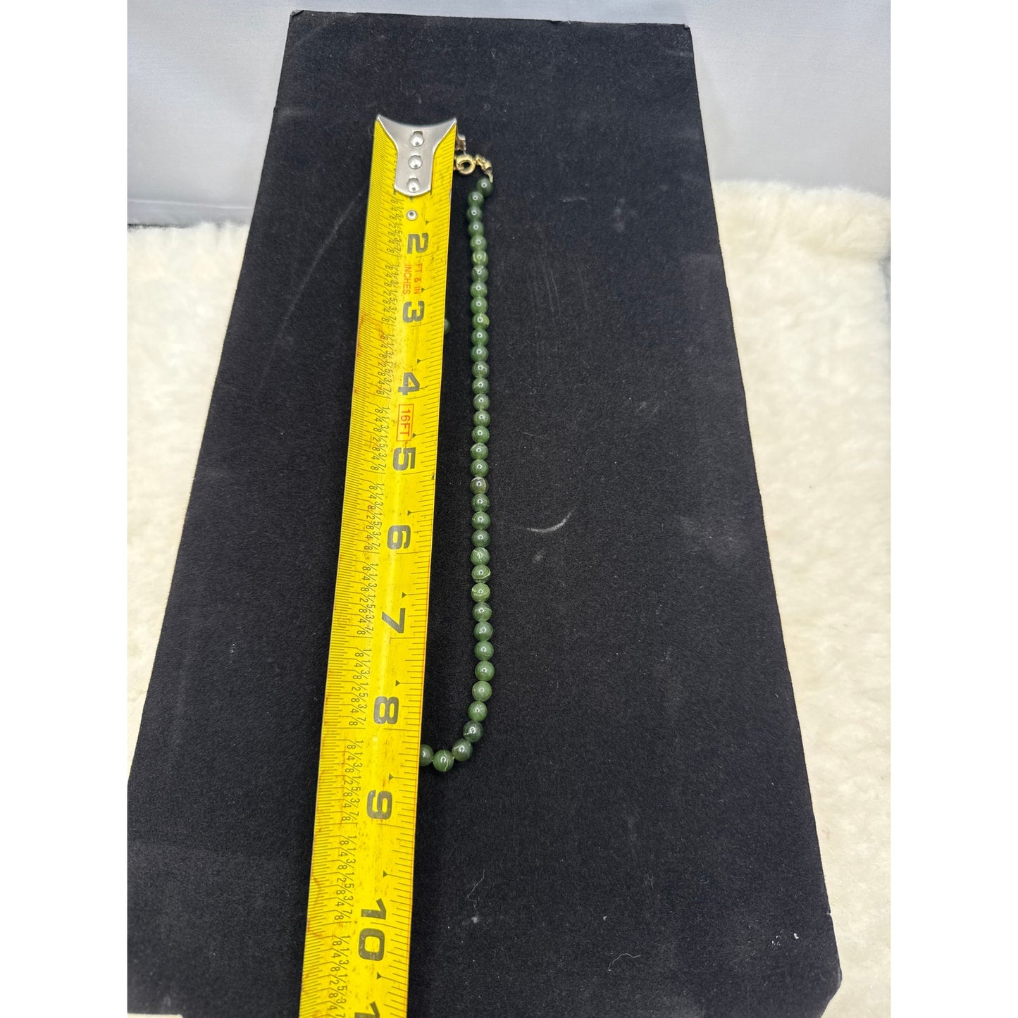Vintage Apple Green Peking Glass Style Bead Necklace 18 Inch