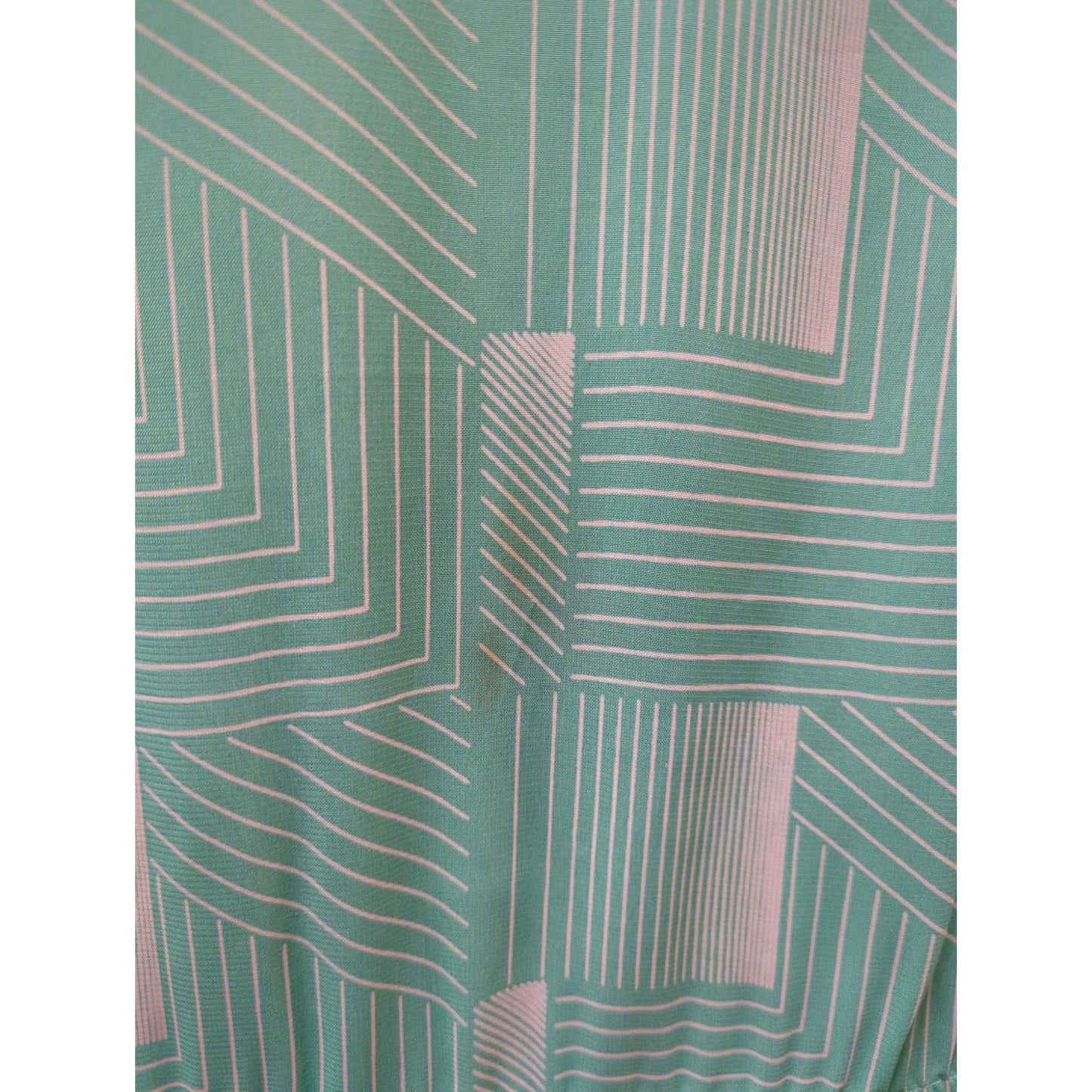 Vintage Townhouse Mint Green V-Neck Day Dress Geometric Print 16 80s Secretary