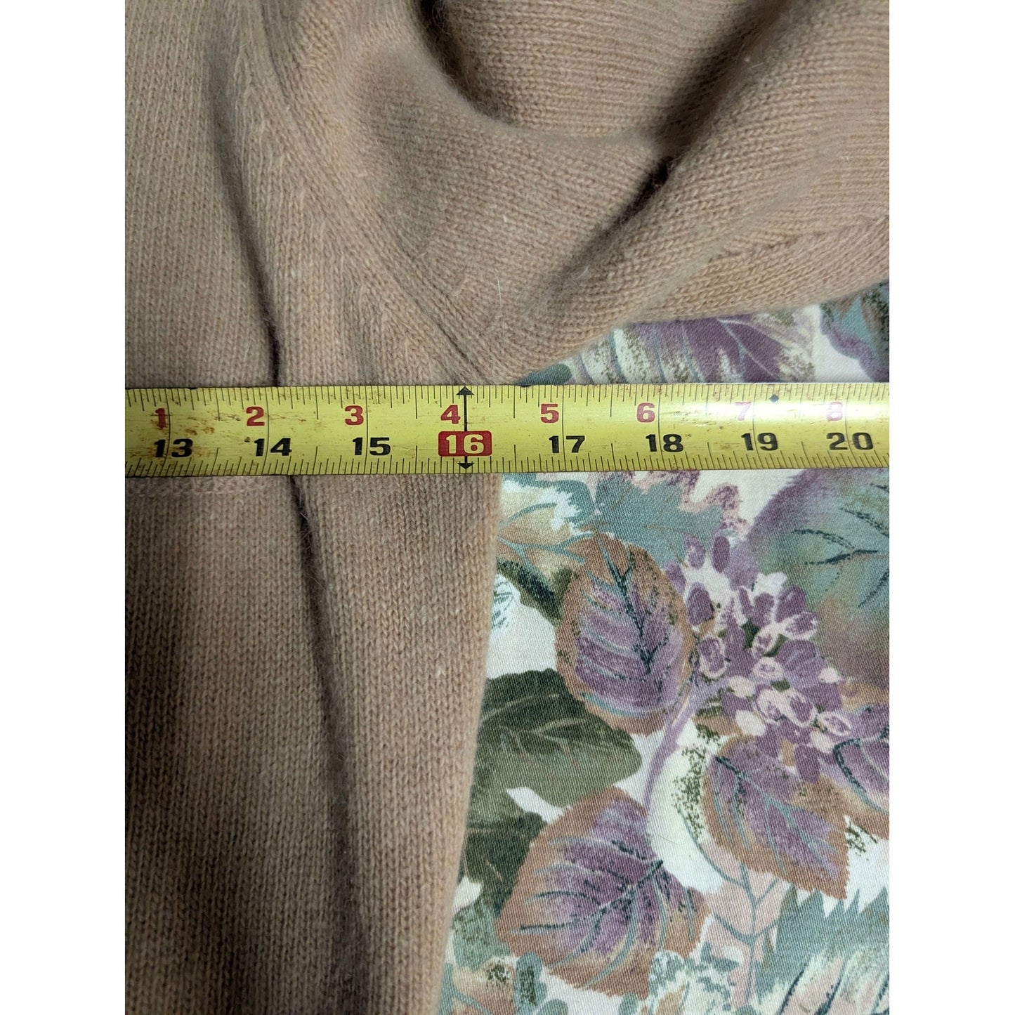 Liz Claiborne Petite Angora Wool Blend Knit Polo Sweater Camel Tan Vintage Y2K