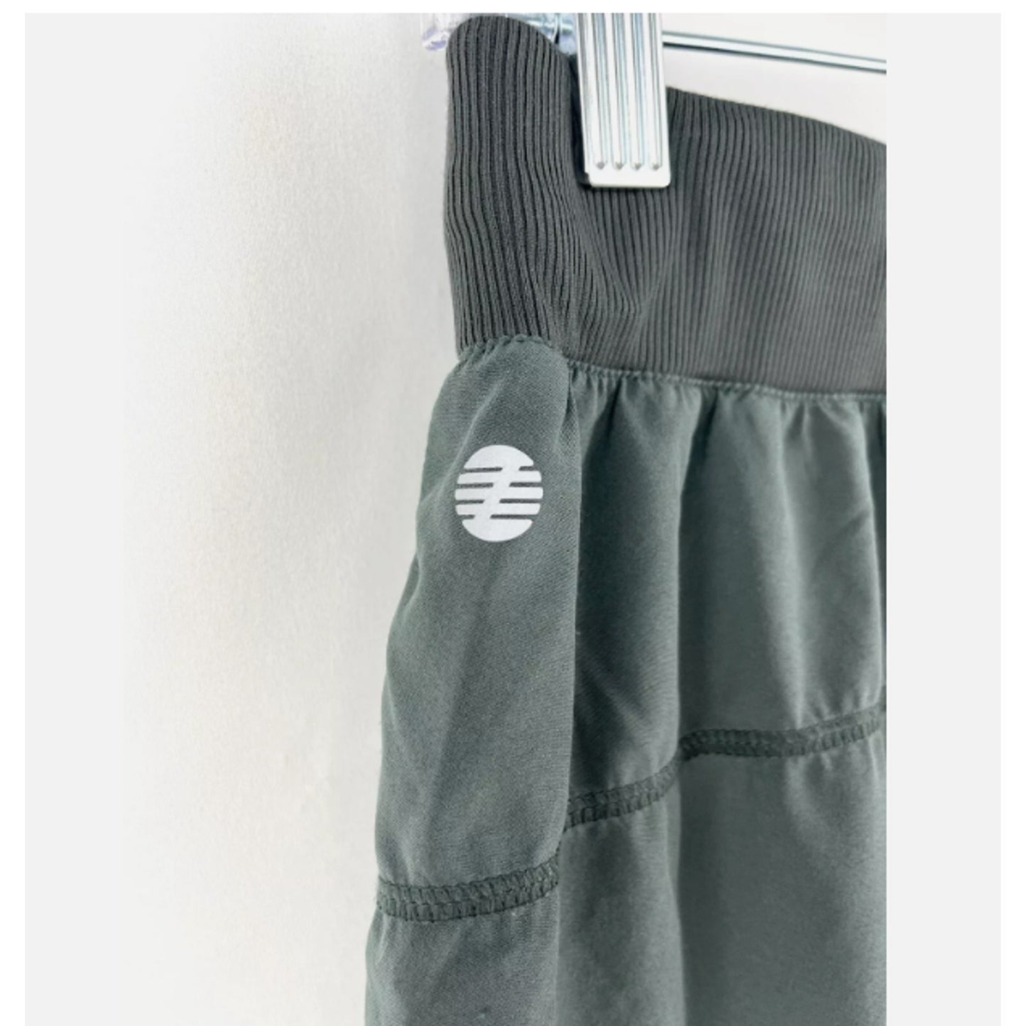 Zella Workout Shorts Size Small Olive Green activewear cuffed hem NEW