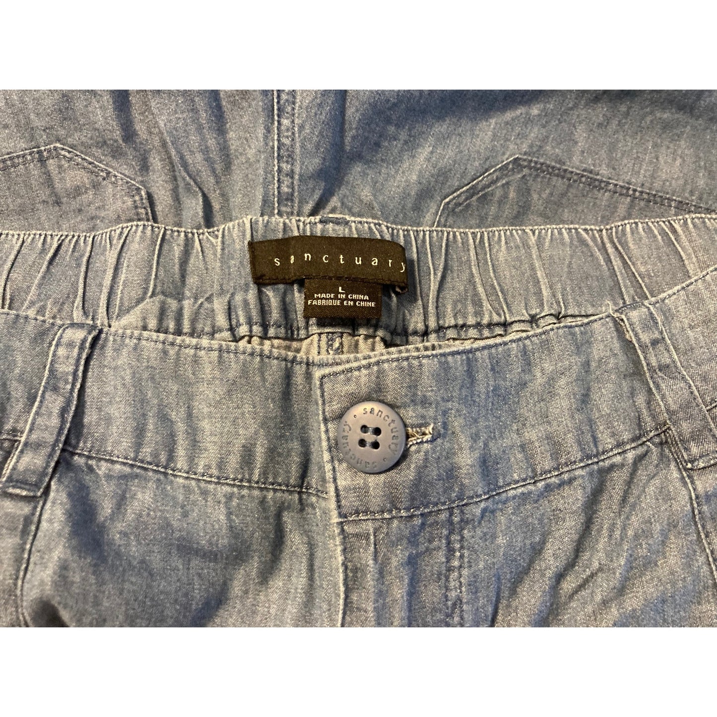 NWT Sanctuary Cuffed Elastic Back Shorts Size Large in Light Denim Blue