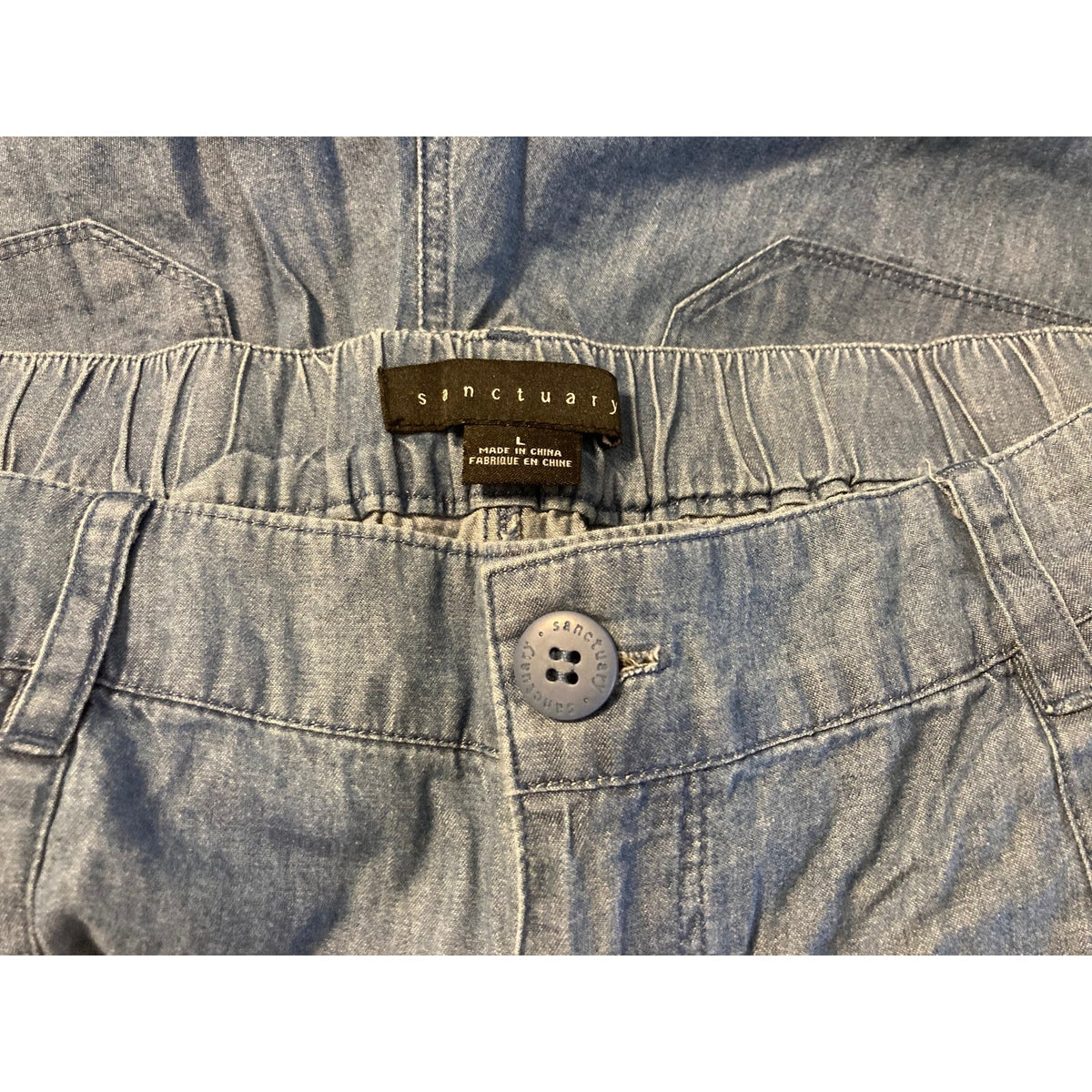 NWT Sanctuary Cuffed Elastic Back Shorts Size Large in Light Denim Blue