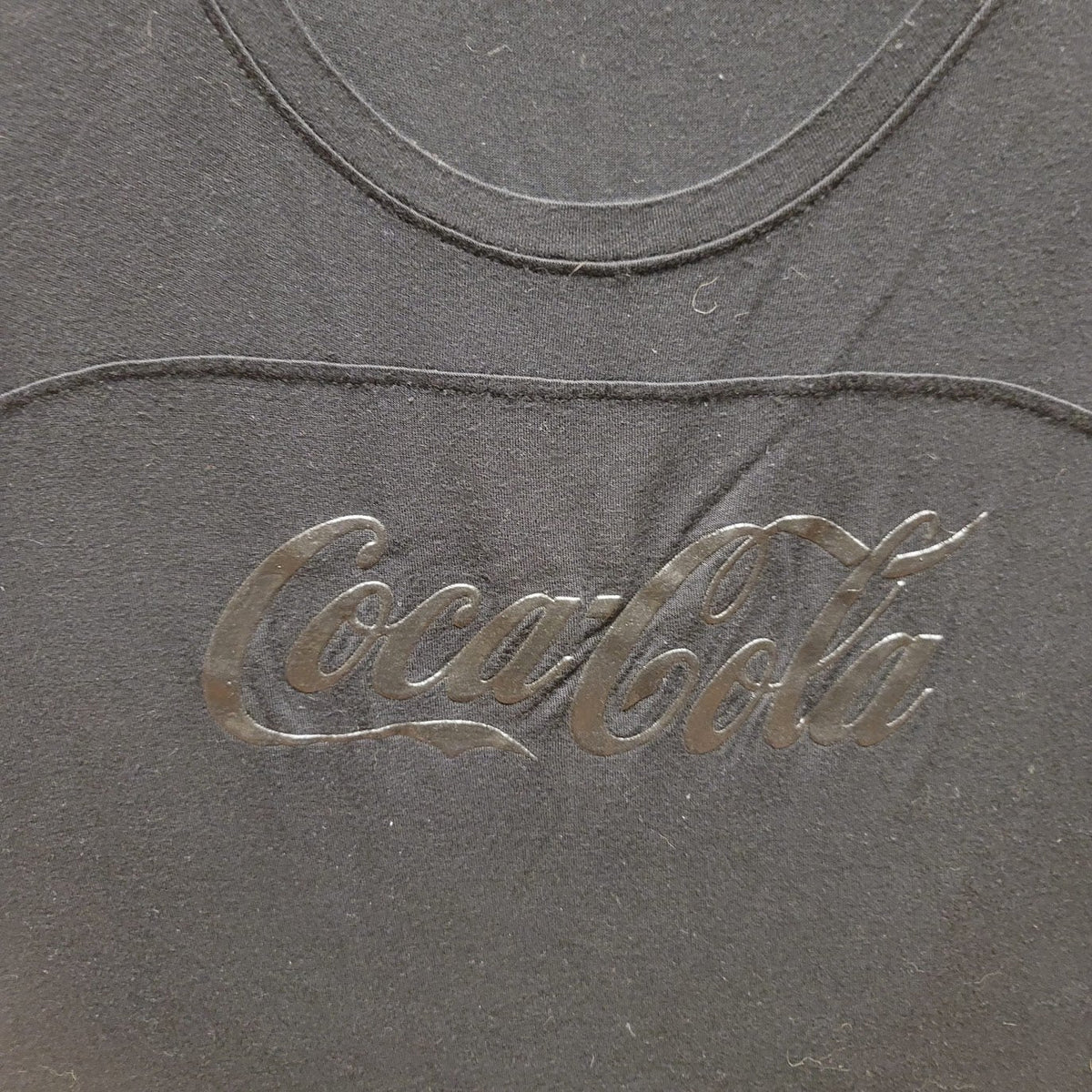 Coca-Cola Size Small Black T-Shirt Short Sleeve Rounded Hem Hi Low