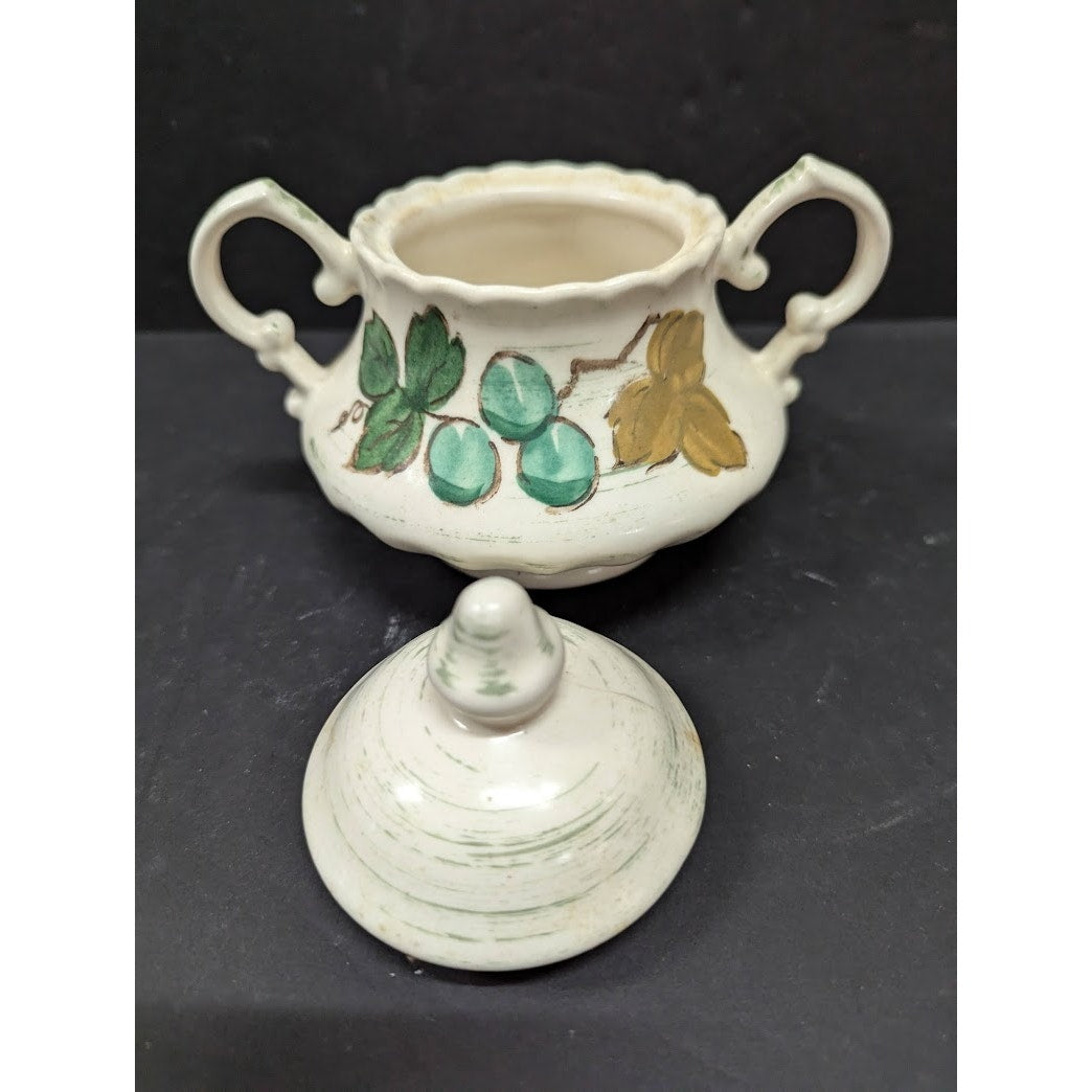 RETIRED Vineyard by Metlox Poppytrail Vernon Sugar Bowl & Lid 4 5/8"