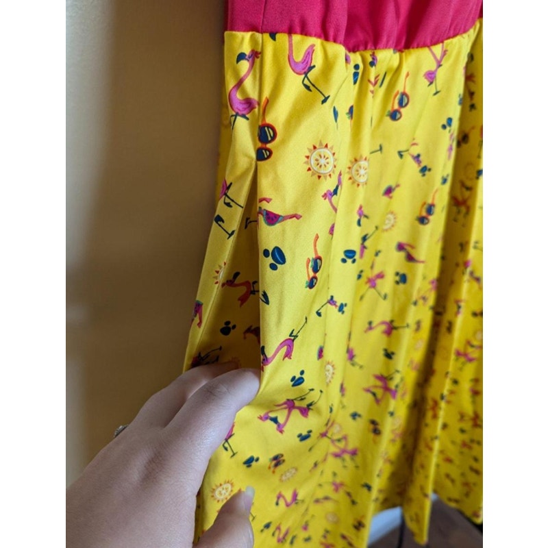 disney the dress shop Size Medium Fit Flare Sleeveless Matching Hair Tie
