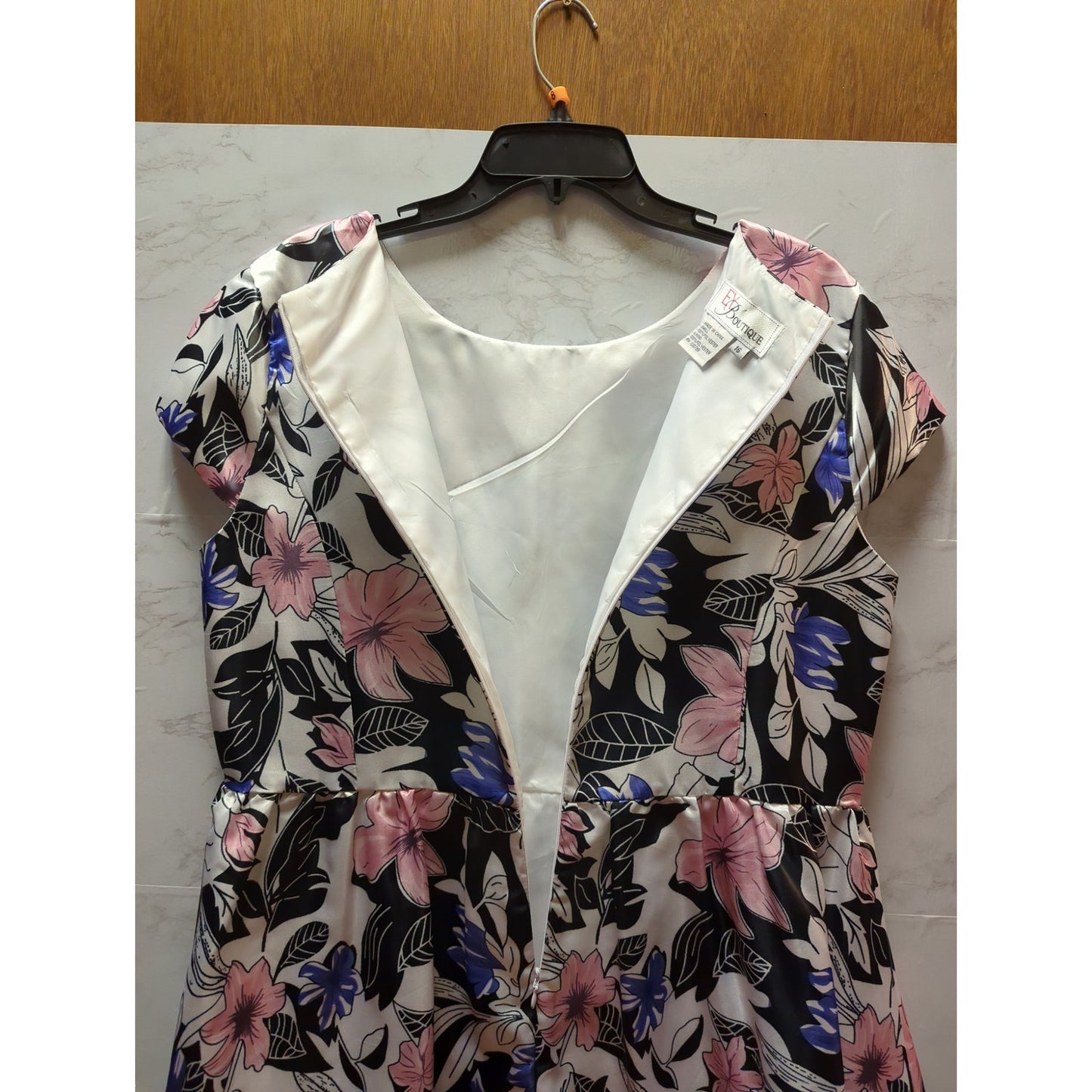 EY Boutique Women's Floral Cap Sleeve Lined Dress Size 16 Summer Garden party