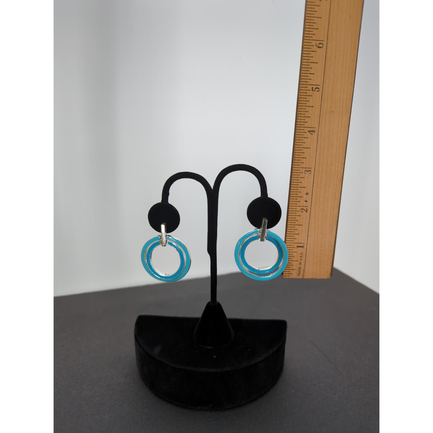 Vintage 80s-90s Silver Tone & Two-Tone Blue Enamel Double Circle Pierced Earring