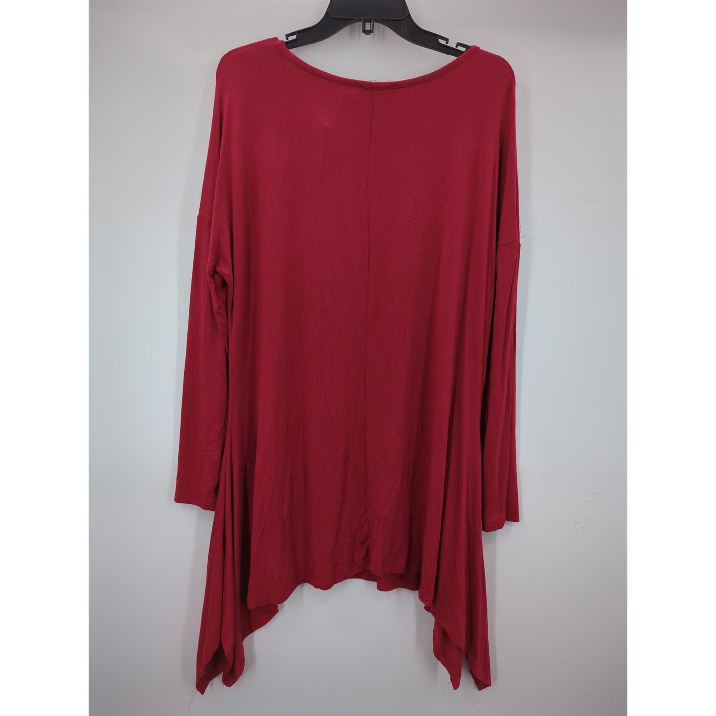 RDI Women's NWT Size 1X Red Hanky Hem Tunic Top Sharkbite Soft Knit