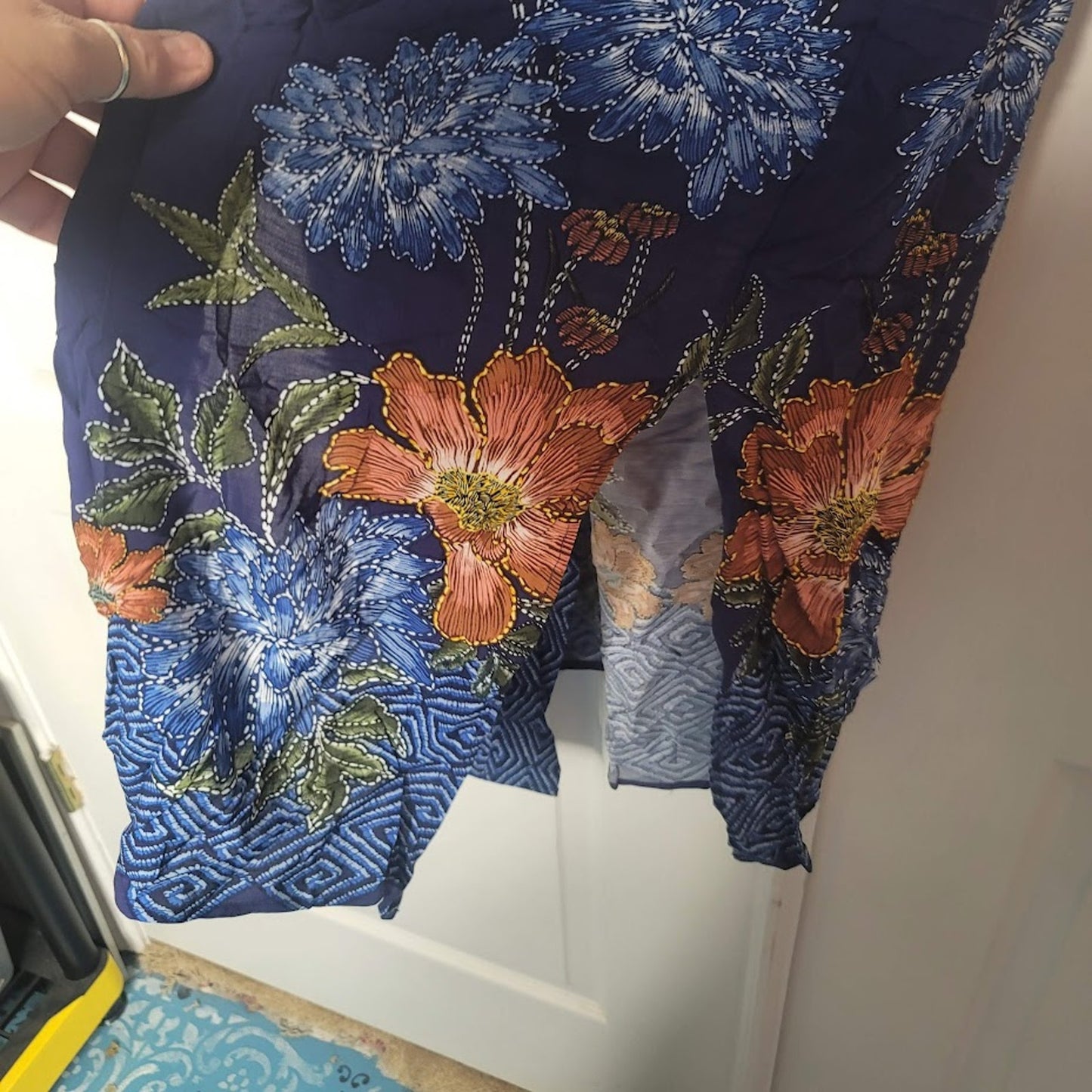 Black Rainn Blue Floral Kimono small / Extra Small NEW Open Front Knee Length