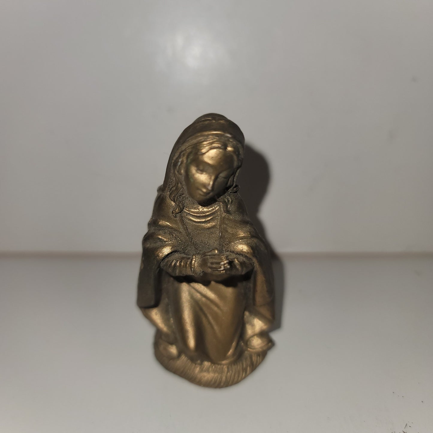 Depose Italy MARY nativity bronze color figurine 3" Religious Praying