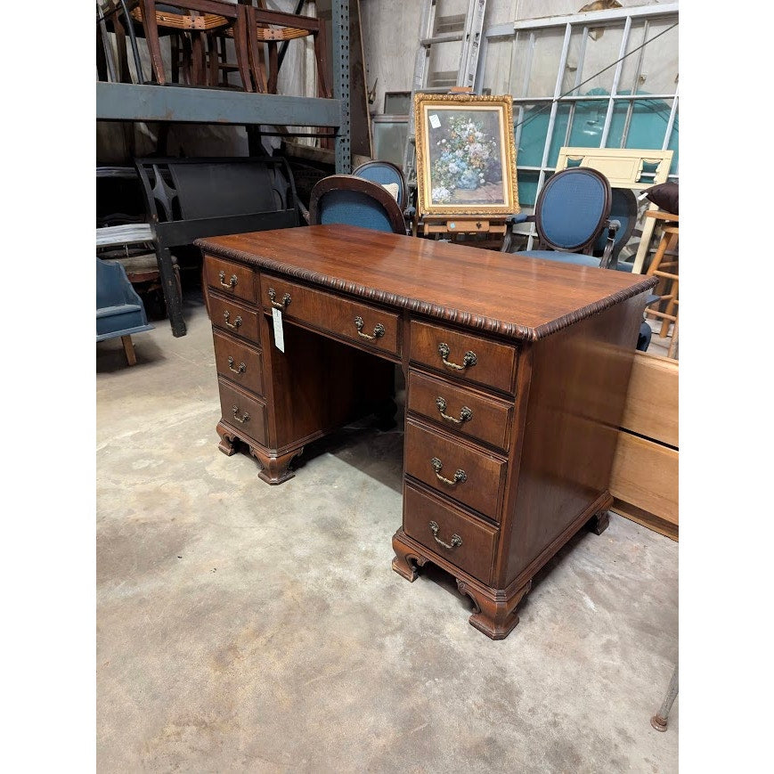 Secondhand Sandies: Double sided desk ( finished on the back )