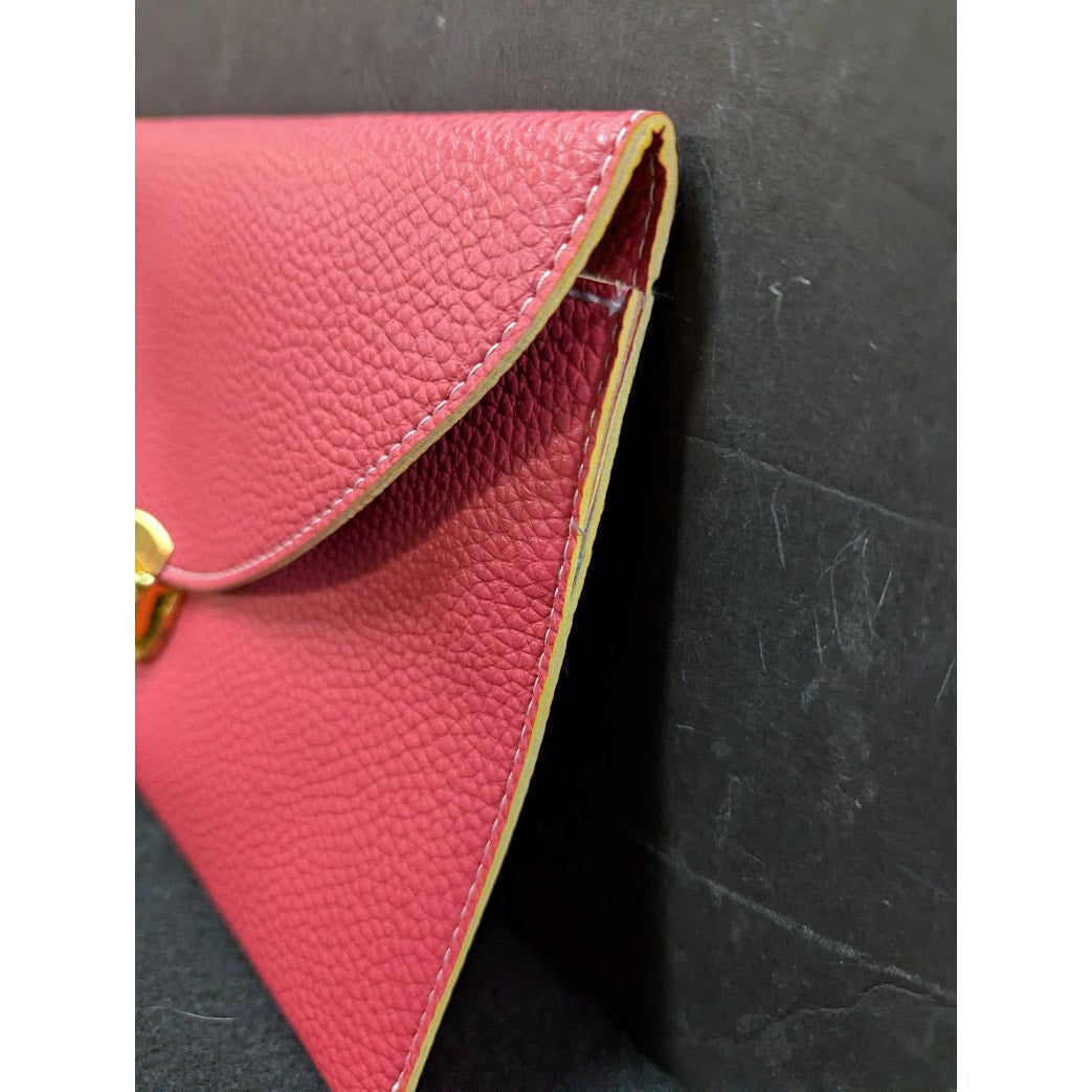 Vegan Pebbled Leather Conververtible Clutch Purse Shoulder Bag gold chain clasp