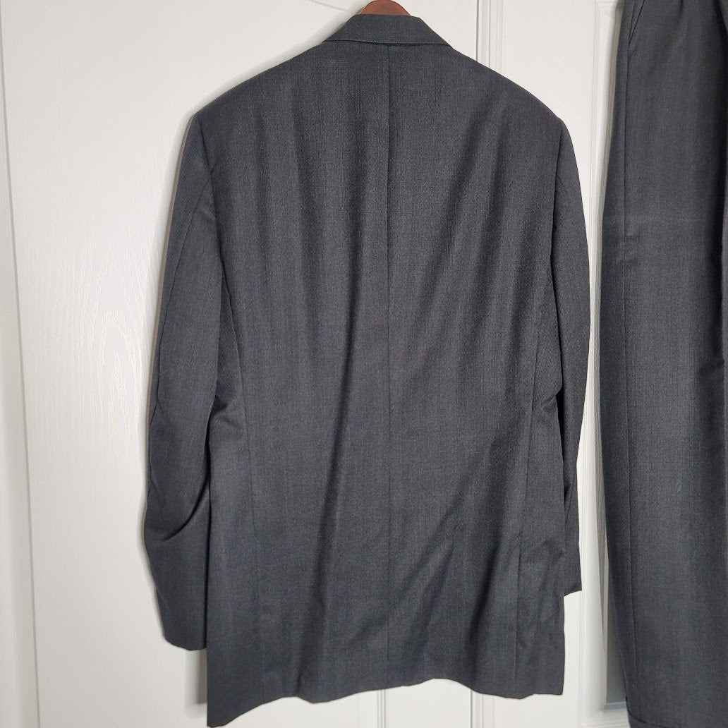 Hart Schaffner Marx Gold Trumpeter Mediumweight 2 pc. Suit Men's 40R
