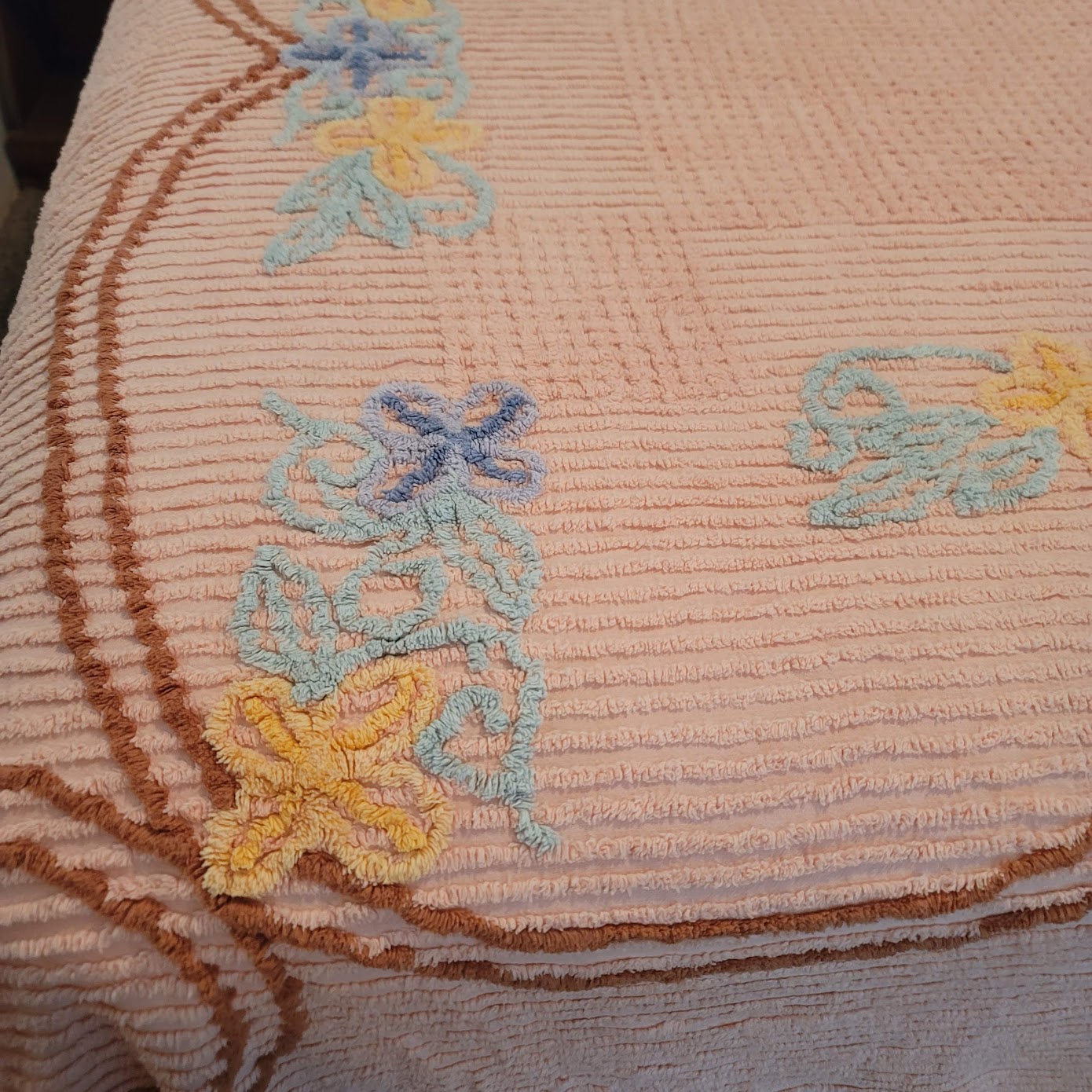 VINTAGE chenille queen coverlet flowers bedspread blanket Peach Blue Yellow