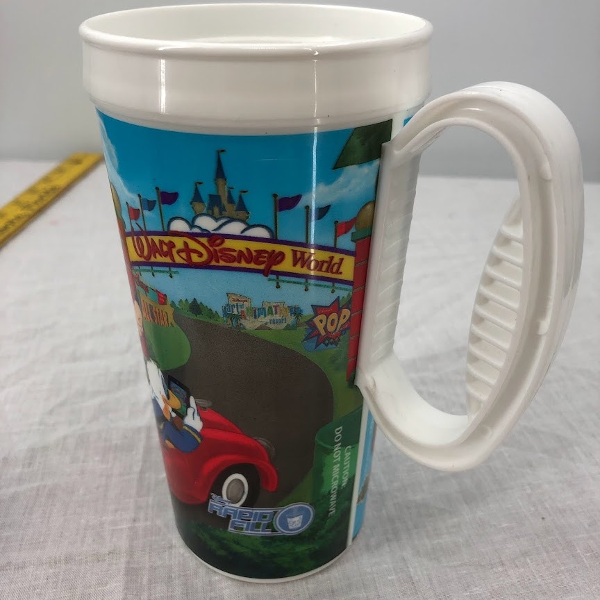 WHIRLEY dRINK wORKS dISNEY WORLD Coronado Springs Resort Caribbean LIDDED MUG