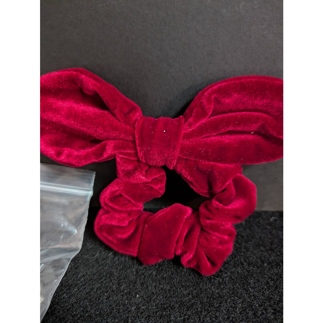 LELE SADOUGHI set of 3 small elastic 4" red Velvet Bow new scrunchie crimson