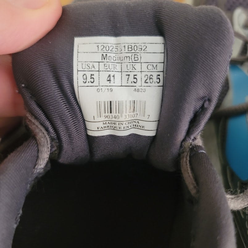 Brooks Addition 13 women's Athletic shoes Sneakers Cushion Size 9.5