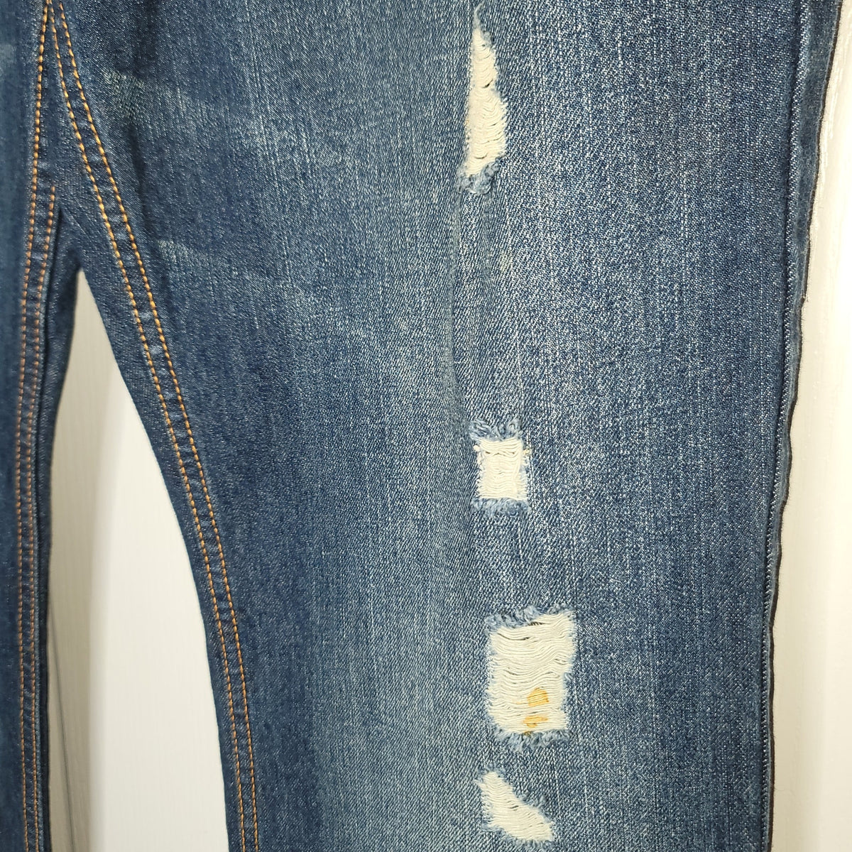 AeroPostale blue jeans distressed aged destroyed Driggs slim bootcut 34" x 34"