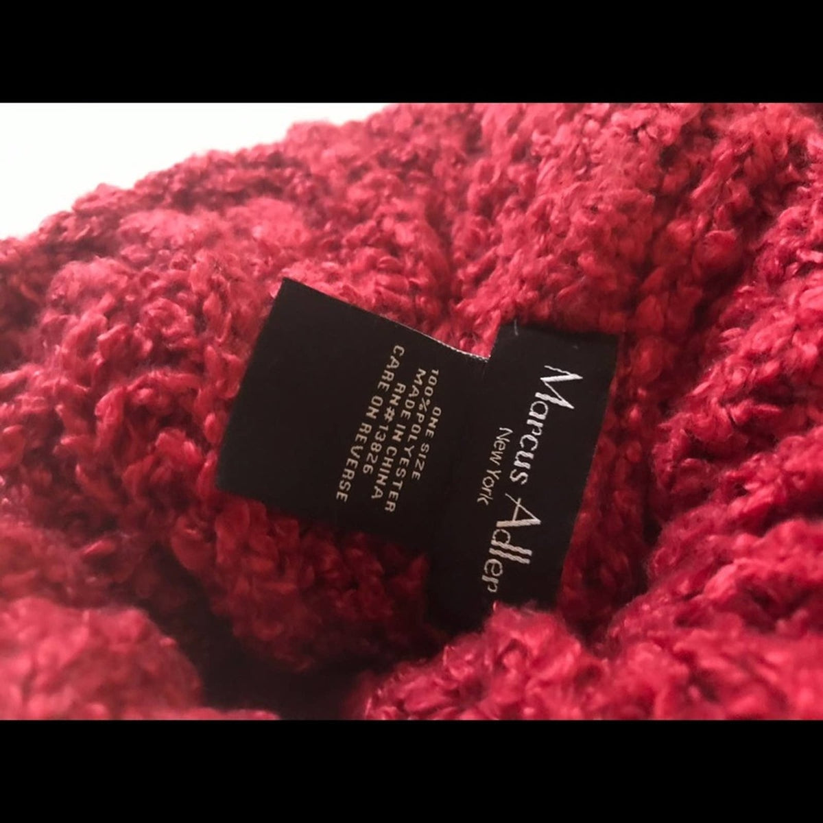 Marcus Adler Red Knit Pom Pom Winter Beanie NEW