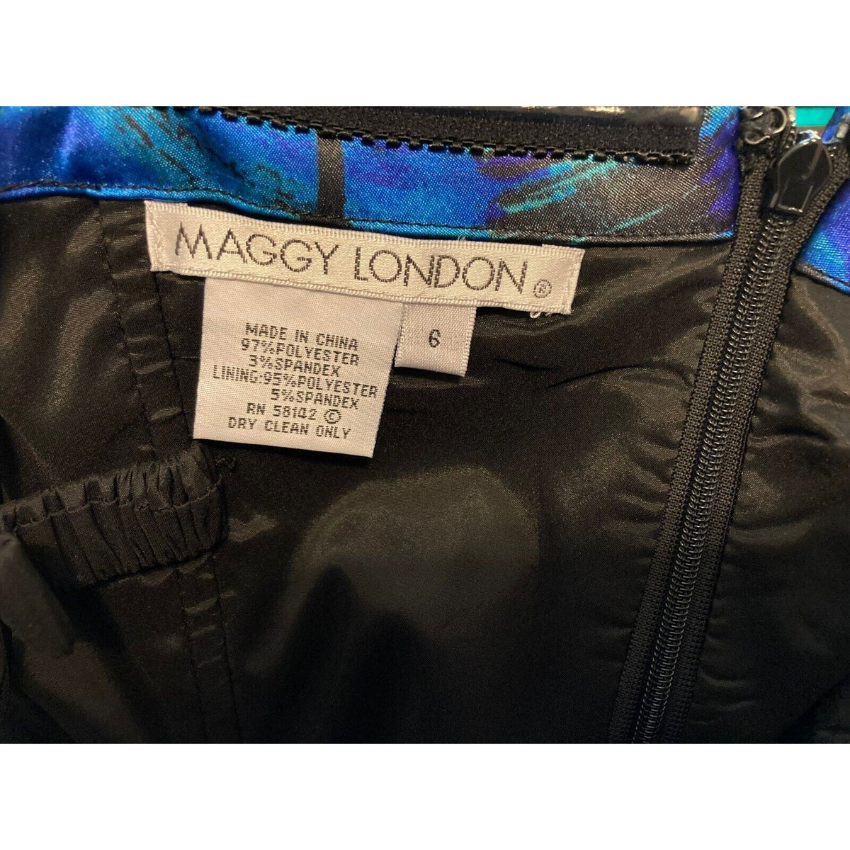 Maggy London Elegant Strapless Cocktail Dress Sz 6 Blue Purple Swirls Formal