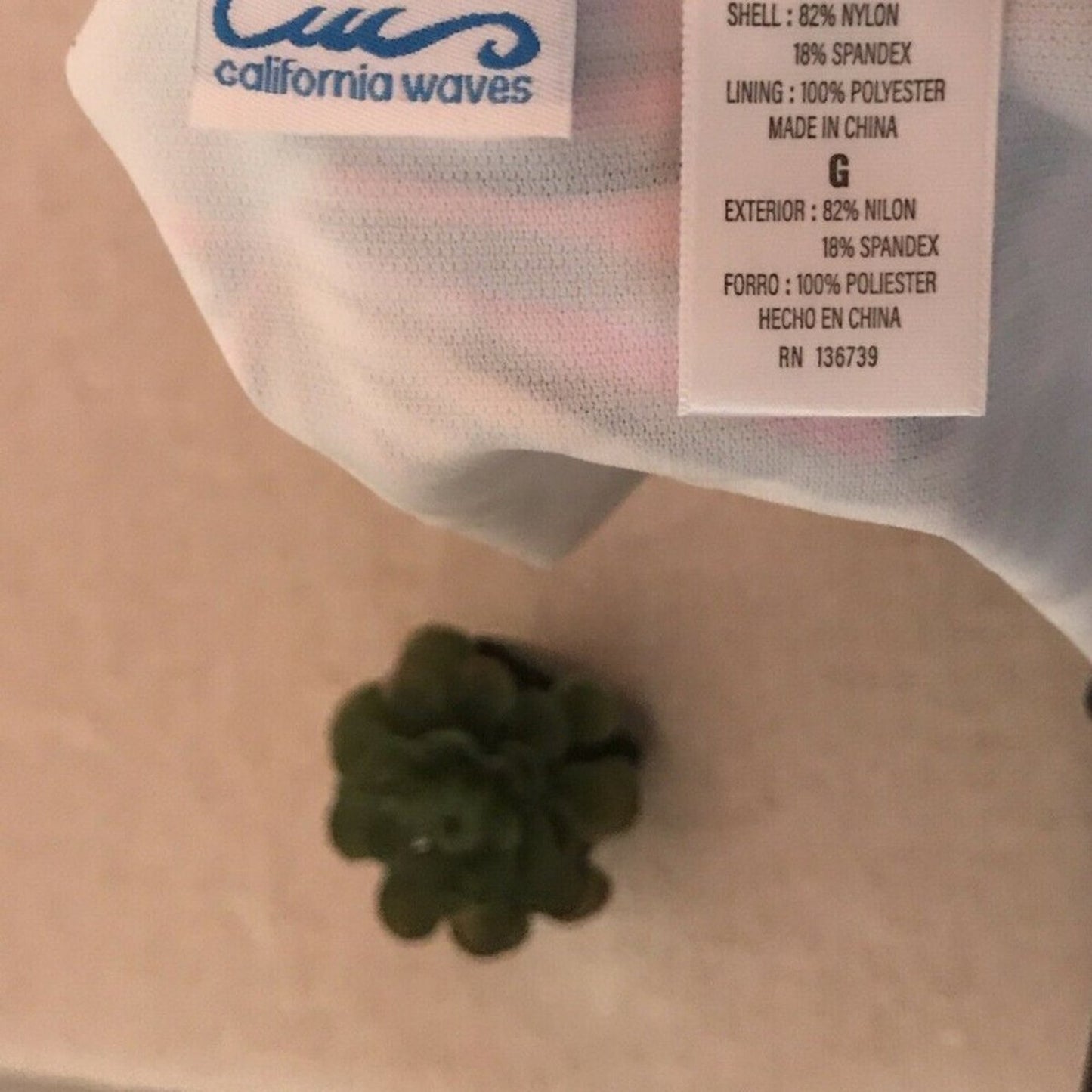 California Waves Juniors Banana Leaf Bikini Size Large swim bottoms