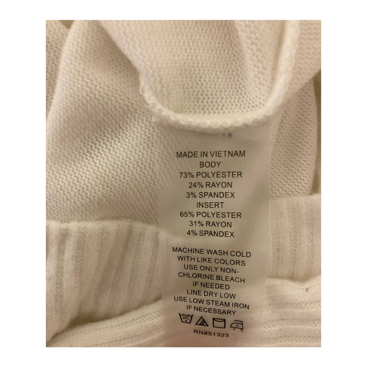 Vince Camuto Women's Snap Trim Dolman Sleeve Sweater Size Large Ivory NWT Soft