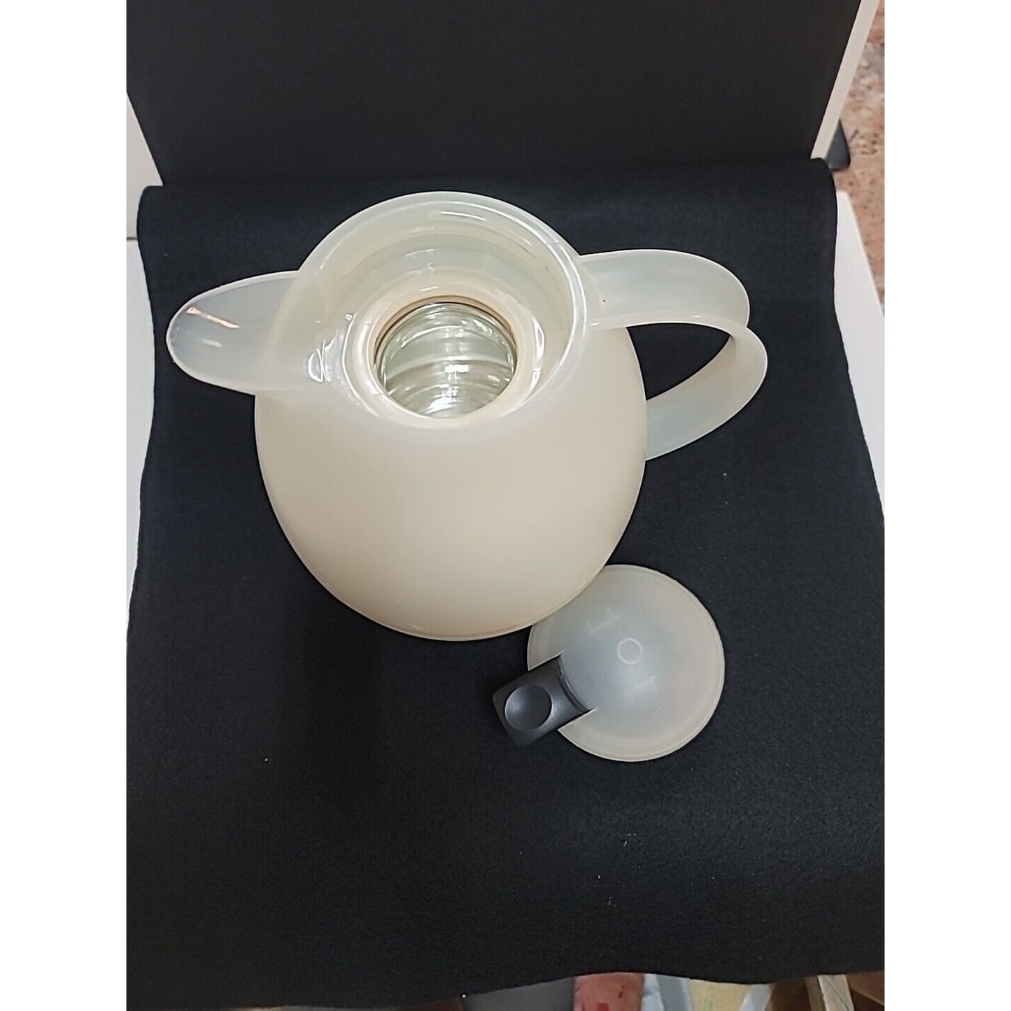 LEIFHEIT Insulated Coffee Server Warm Germany Slant Design MCM Thermal Screw top