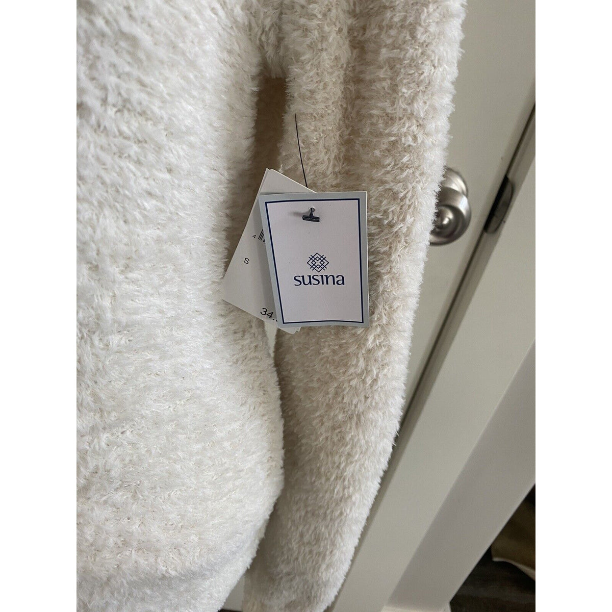 Susina Fuzzy Large Cream button up long sleeved sweater collar Ivory Dove NEW