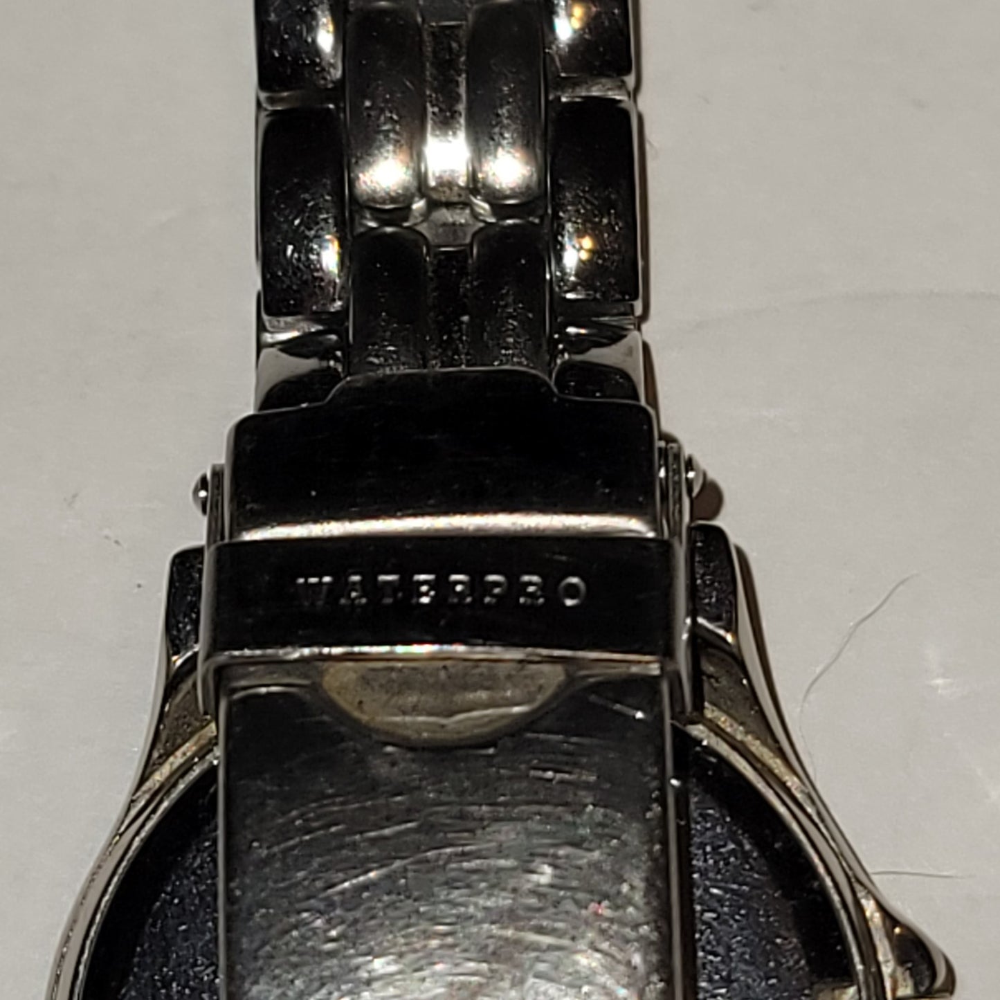 Guess vintage NON WORKING Watch silvertone link FOR PARTS CRAFTS