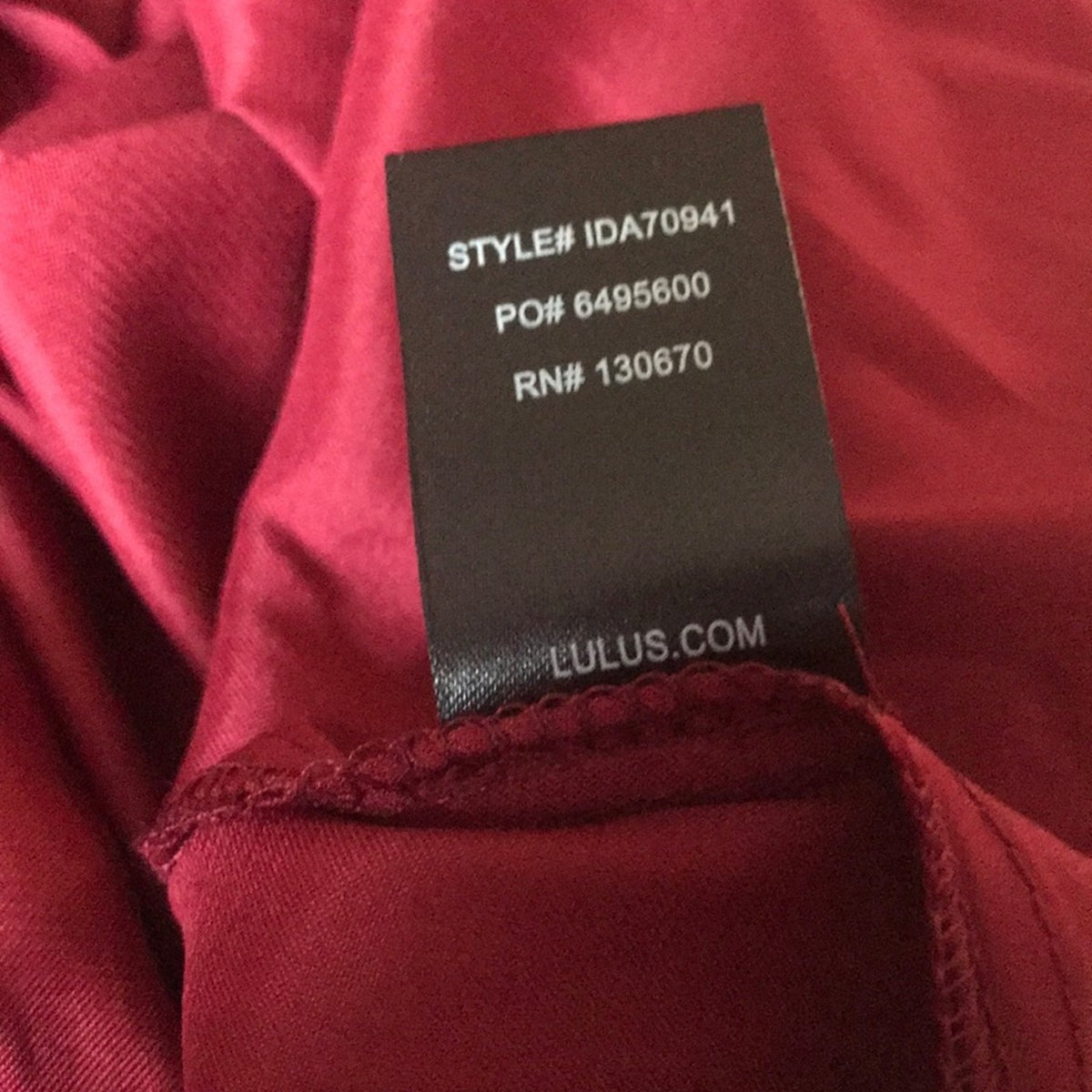 Lulu’s NEW All About Love Maxi Dress Size Medium Burgundy Wind Red flowy