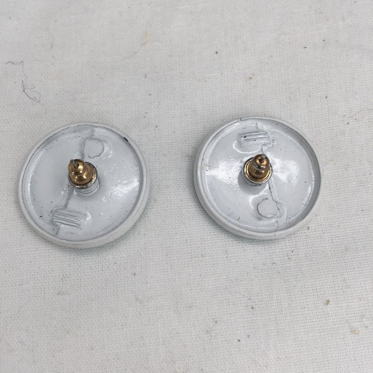Vintage Earring Green & White Metal Post Earrings Costume Jewelry