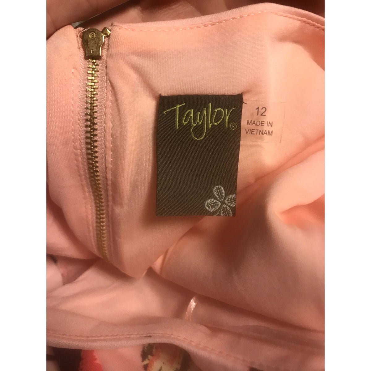 Taylor NWT Floral Scuba Fit & Flare Mini Dress Sleeveless Pink Coral Size 12