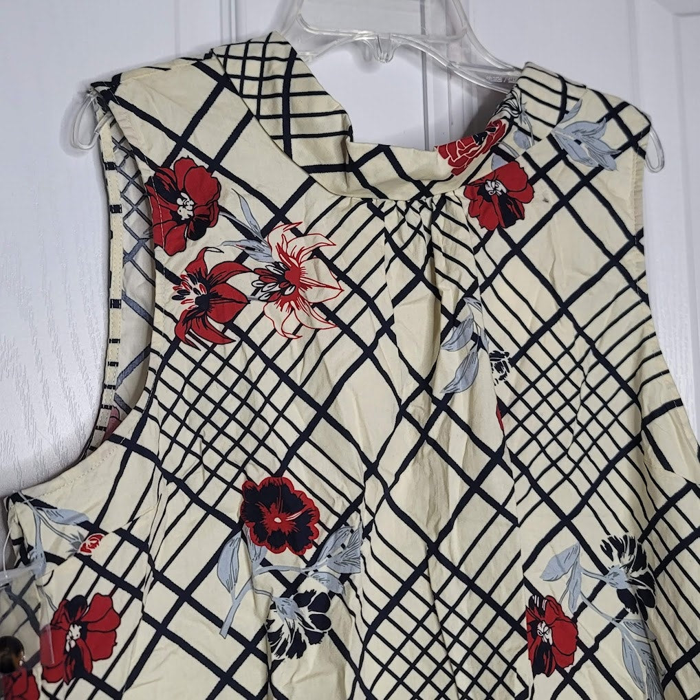 Womens NWT Modcloth Optimal Poppies Floral Sleeveless Top blouse Size XL